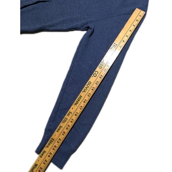 Roots Men’s Medium Hoodie Blue Pullover Sweatshirt Logo Kangaroo Pocket - Picture 11 of 11